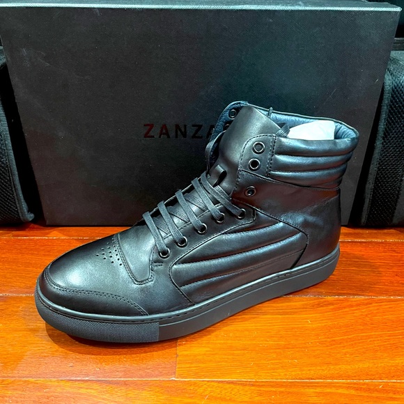 Zanzara Easy Black Sneaker FORB never worn (size 9.5 US). Cut a little big - Picture 3 of 7